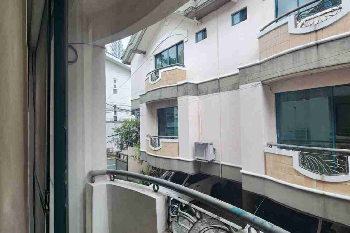 4 Bedroom Townhouse for Sale in Pasadeña, San Juan, Metro Manila near LRT-2 Gilmore – photo 2