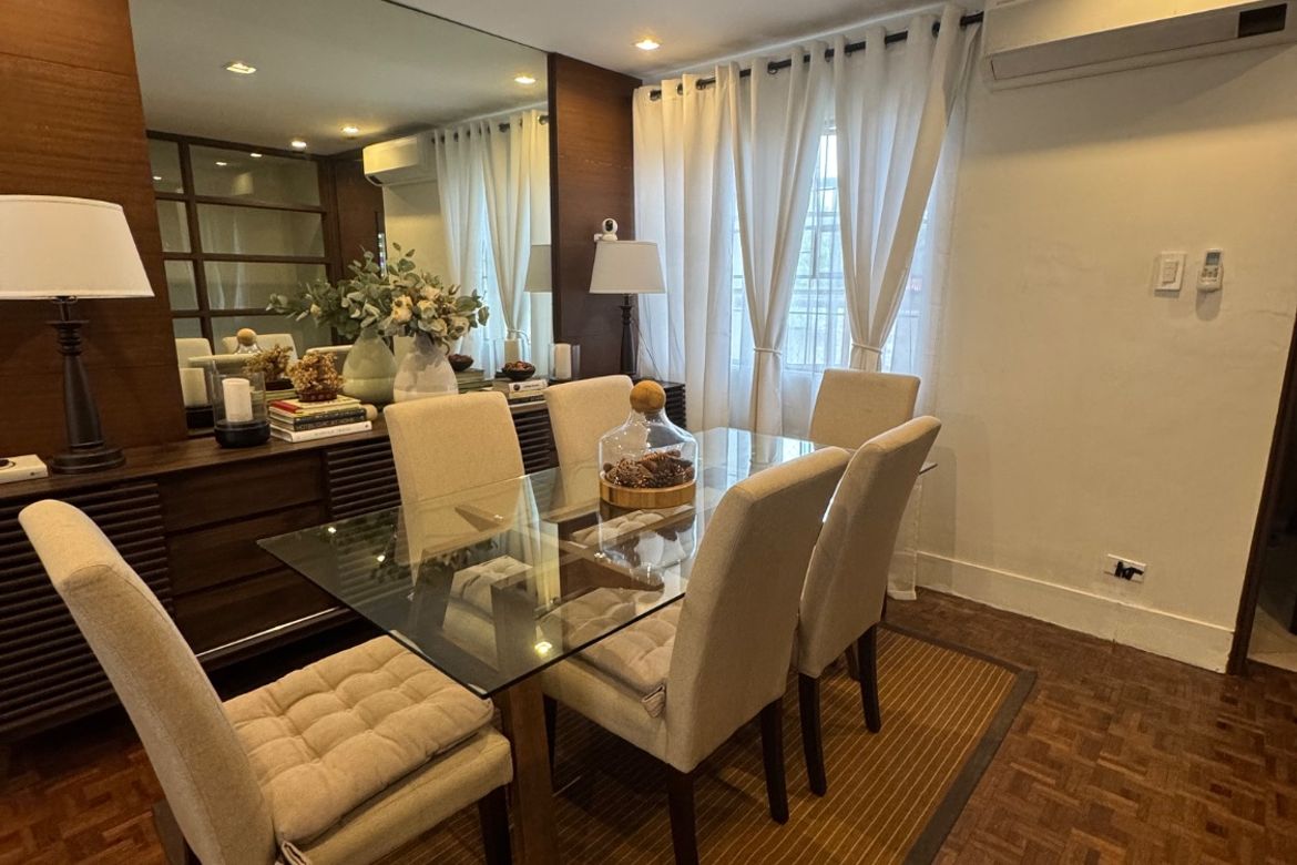 4 Bedroom Townhouse for Sale in Pasadeña, San Juan, Metro Manila near LRT-2 Gilmore – photo 2