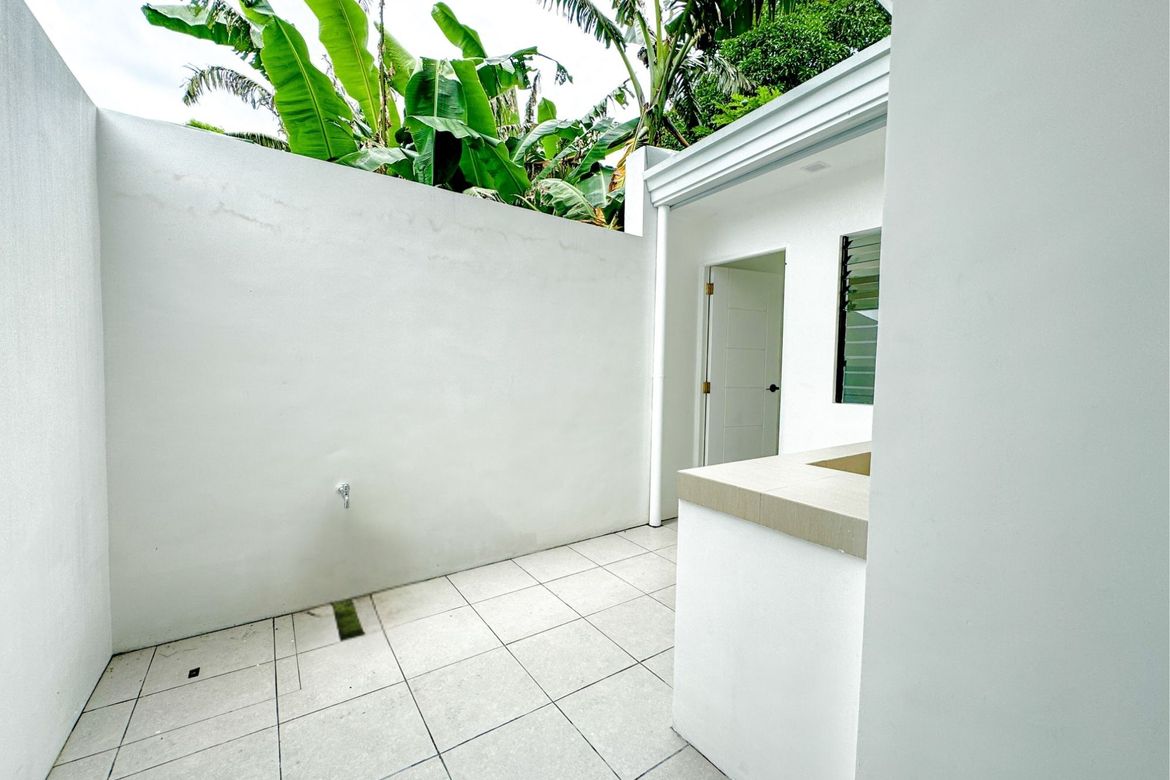 4 Bedroom Townhouse for Sale in Pilar, Las Piñas, Metro Manila – photo 8