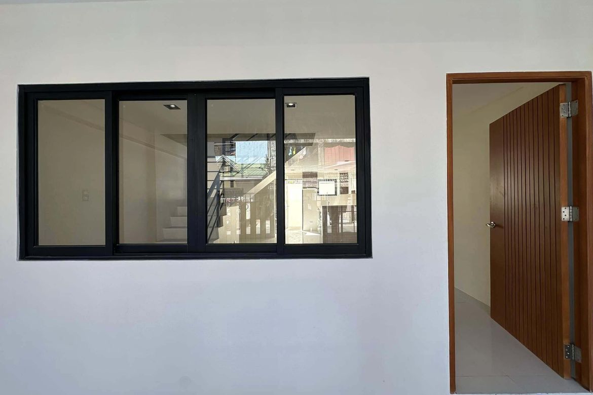 4 Bedroom Townhouse for Sale in Pilar, Las Piñas, Metro Manila – photo 2