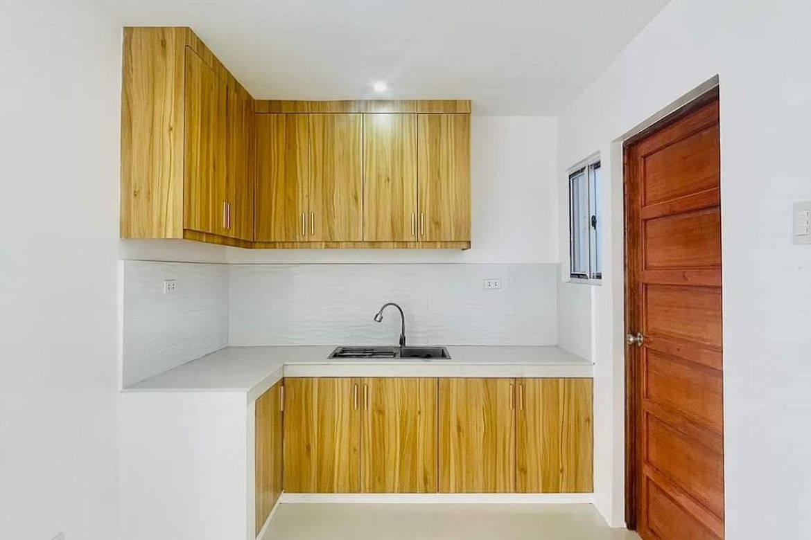 4 Bedroom Townhouse for Sale in Pilar, Las Piñas, Metro Manila – photo 7