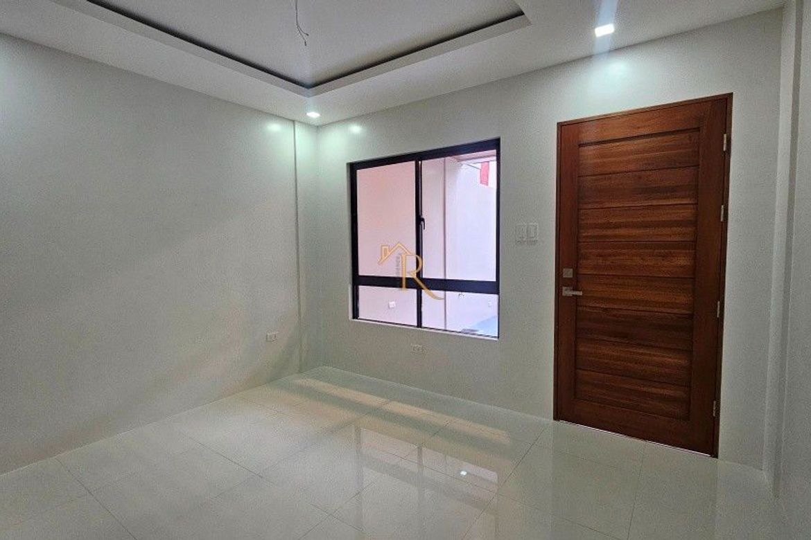 4 Bedroom Townhouse for Sale in Pilar, Las Piñas, Metro Manila – photo 7