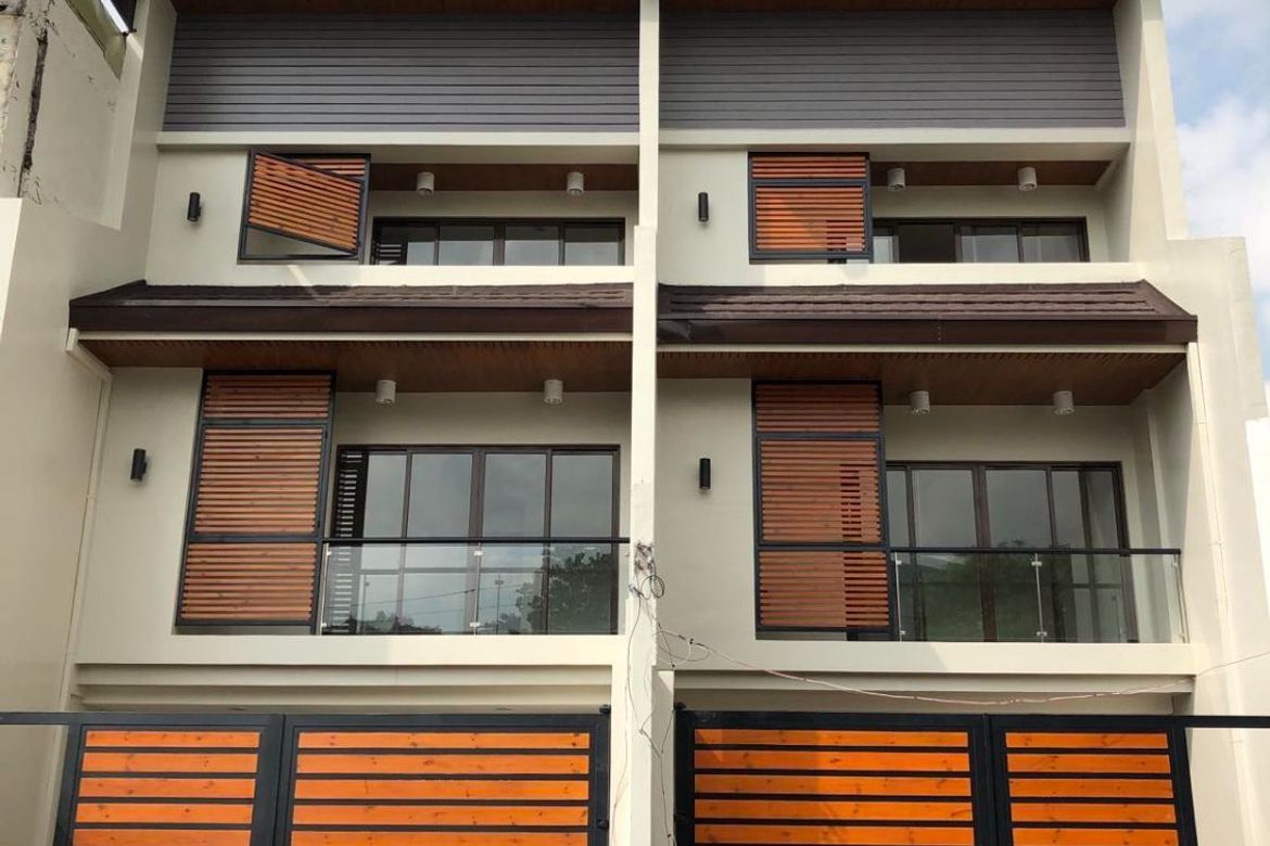 4 Bedroom Townhouse for Sale in Plainview, Mandaluyong, Metro Manila