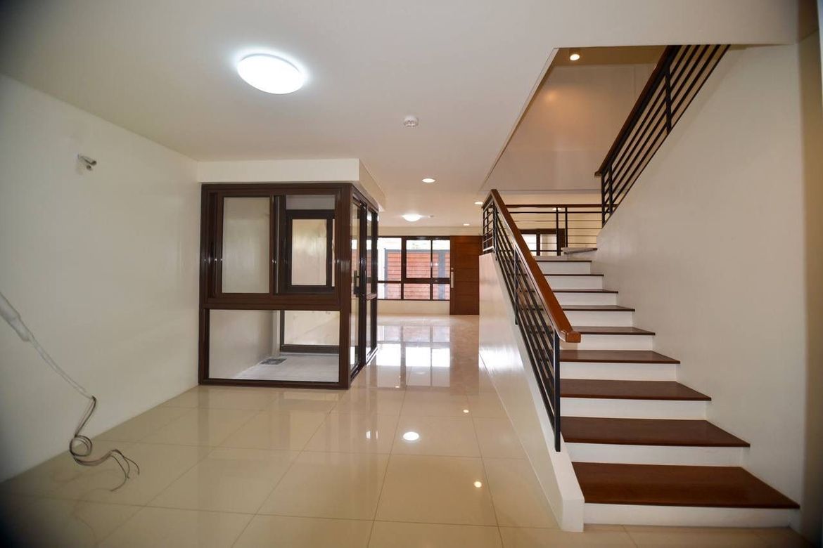 4 Bedroom Townhouse for Sale in Plainview, Mandaluyong, Metro Manila – photo 2