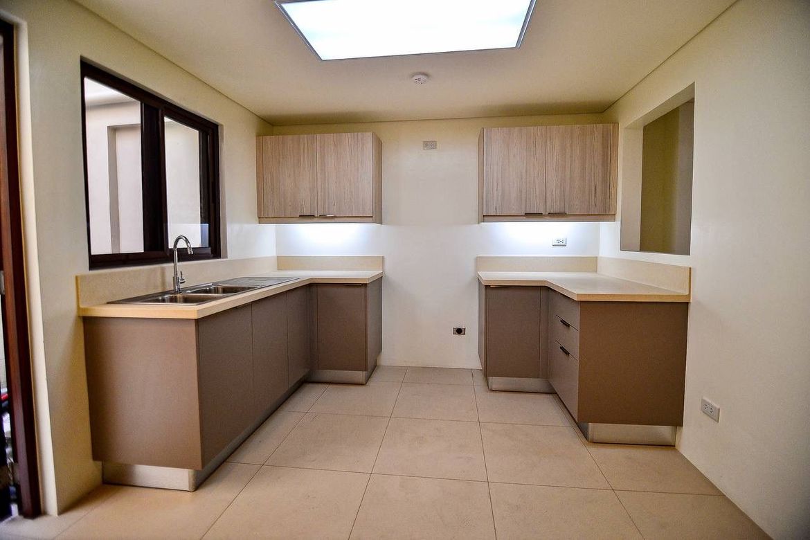 4 Bedroom Townhouse for Sale in Plainview, Mandaluyong, Metro Manila – photo 4