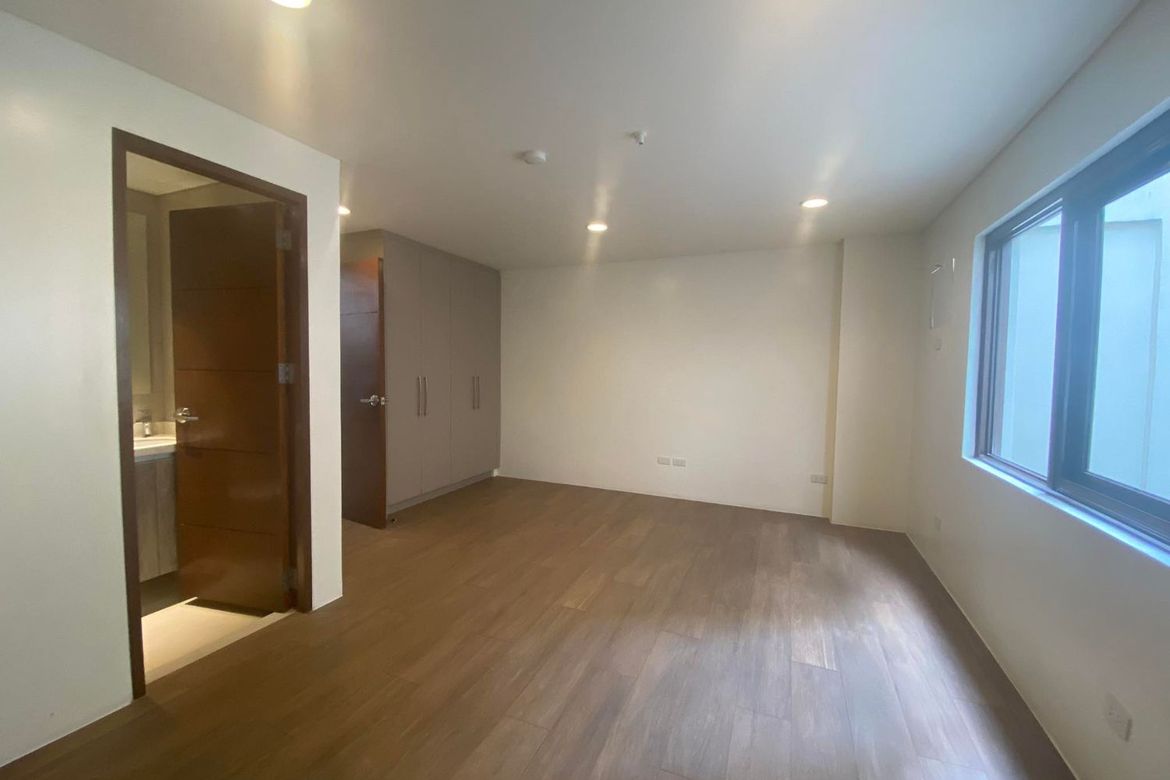 4 Bedroom Townhouse for Sale in Plainview, Mandaluyong, Metro Manila – photo 2