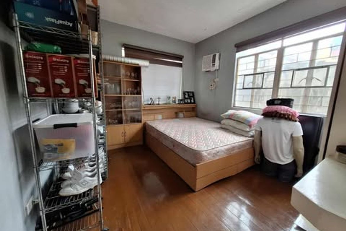 4 Bedroom Townhouse for Sale in Plainview, Mandaluyong, Metro Manila near MRT-3 Boni – photo 6