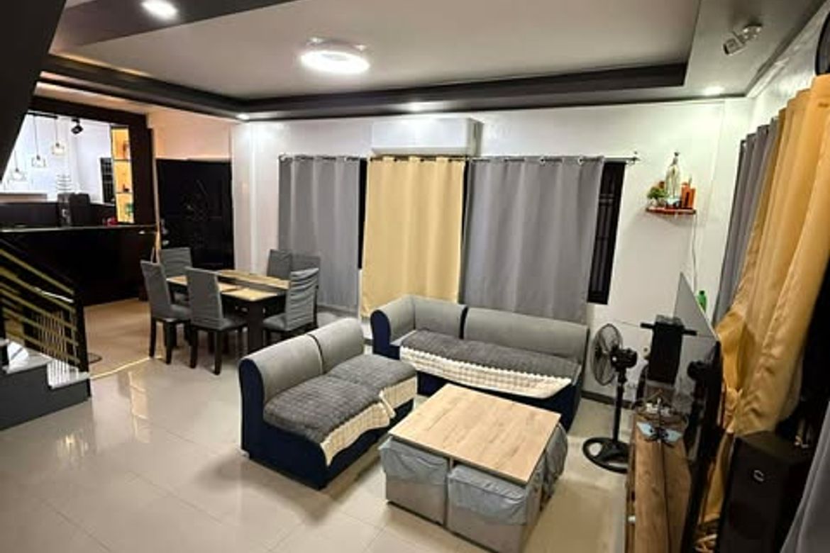 4 Bedroom Townhouse for Sale in Poblacion Barangay 6, Lipa, Batangas – photo 3