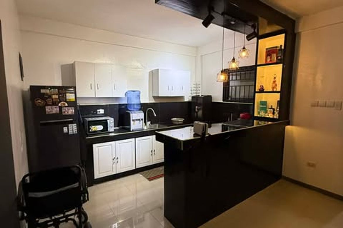 4 Bedroom Townhouse for Sale in Poblacion Barangay 6, Lipa, Batangas – photo 5