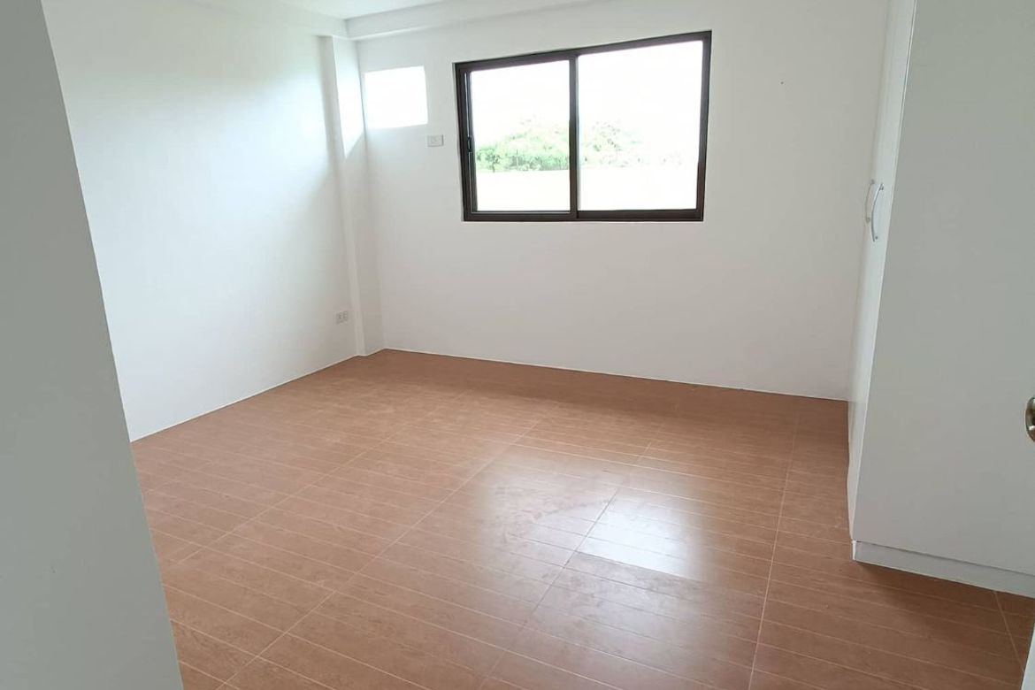4 Bedroom Townhouse for Sale in Poblacion, Muntinlupa, Metro Manila – photo 4