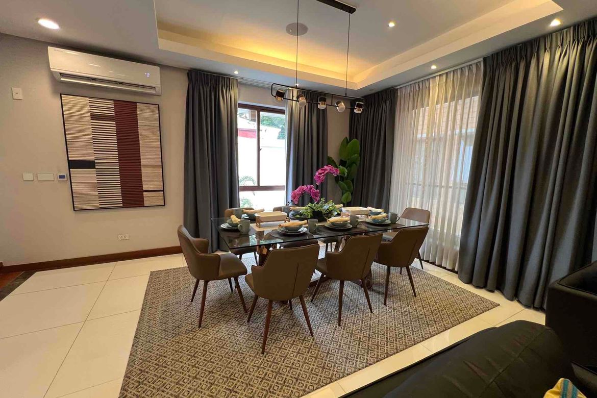 4 Bedroom Townhouse for Sale in Quiapo, Manila, Metro Manila near LRT-2 Legarda – photo 3