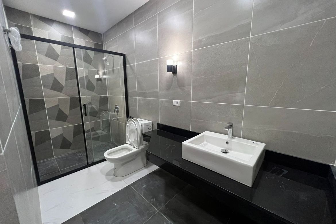 4 Bedroom Townhouse for Sale in Rosario, Pasig, Metro Manila – photo 3