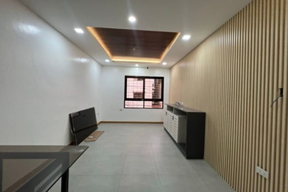 4 Bedroom Townhouse for Sale in Roxas, Quezon City, Metro Manila – photo 2