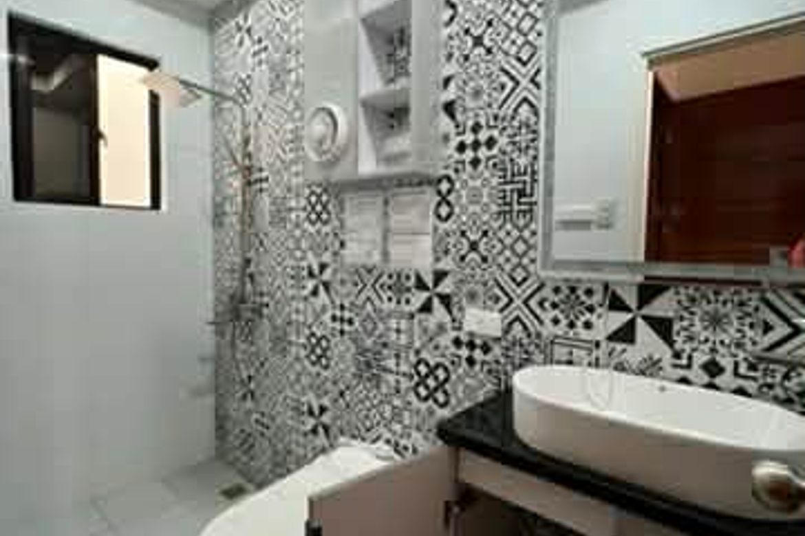 4 Bedroom Townhouse for Sale in Roxas, Quezon City, Metro Manila – photo 7
