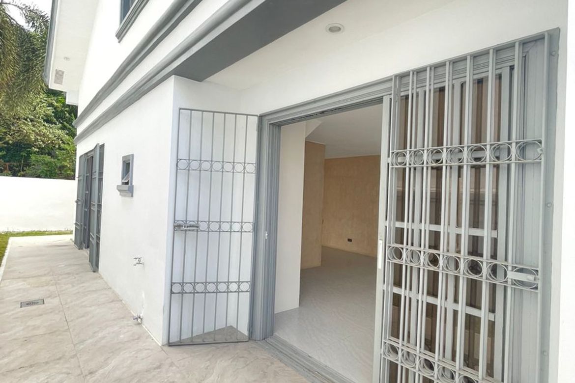 4 Bedroom Townhouse for Sale in Salapan, San Juan, Metro Manila near LRT-2 J. Ruiz – photo 3