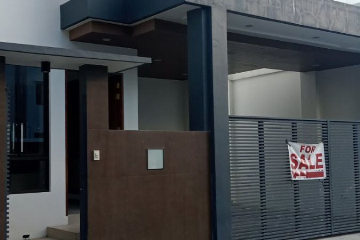 4 Bedroom Townhouse for Sale in Salapan, San Juan, Metro Manila near LRT-2 J. Ruiz – photo 2