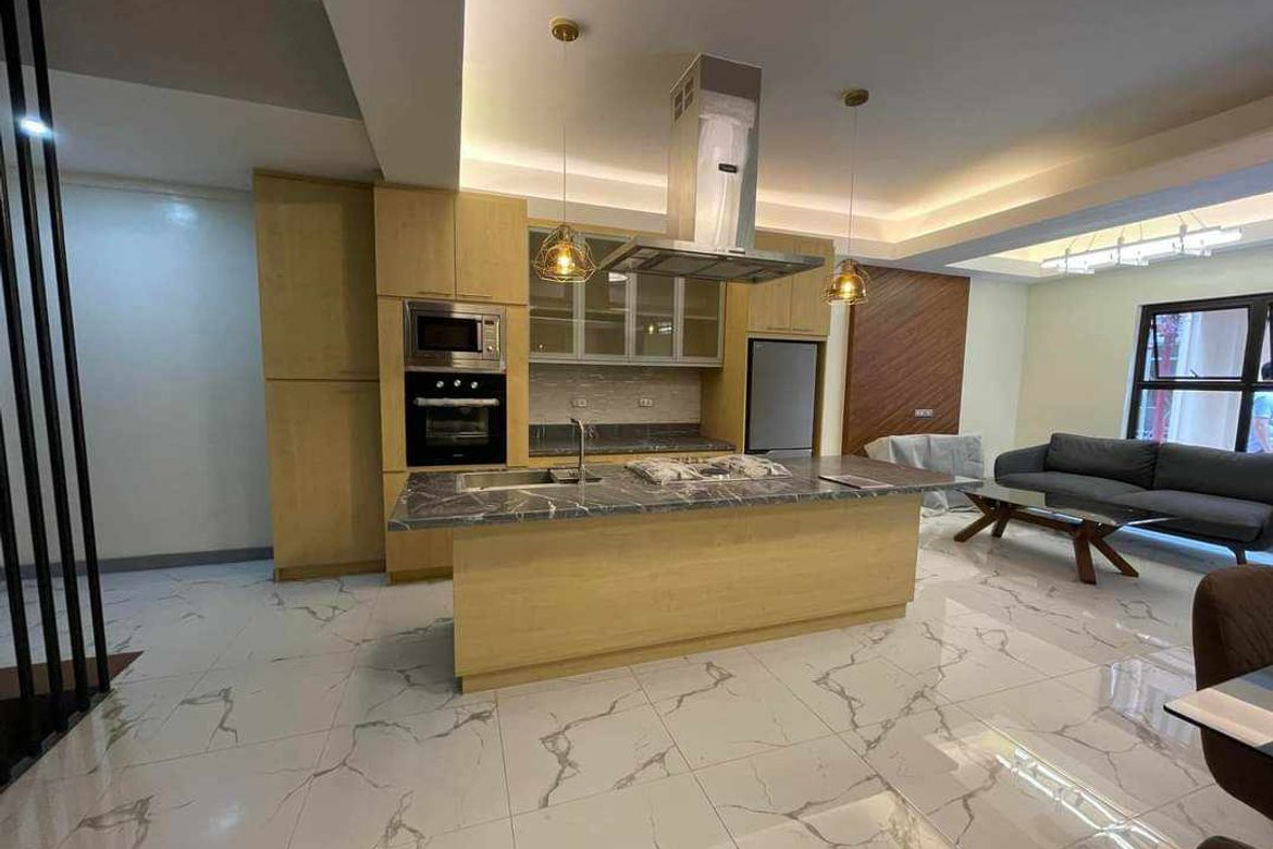 4 Bedroom Townhouse for Sale in San Antonio, Makati, Metro Manila – photo 3