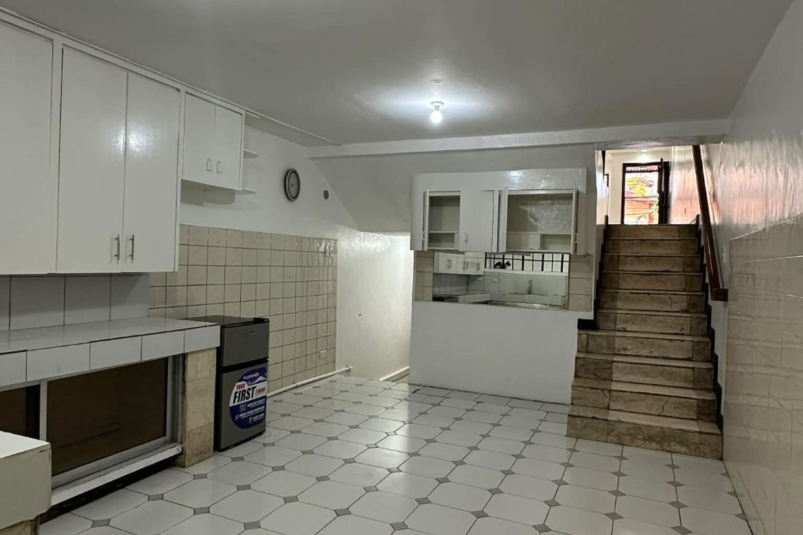 4 Bedroom Townhouse for Sale in San Antonio, Makati, Metro Manila – photo 2