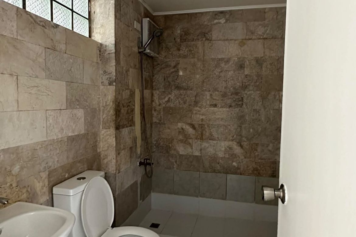 4 Bedroom Townhouse for Sale in San Antonio, Makati, Metro Manila – photo 3