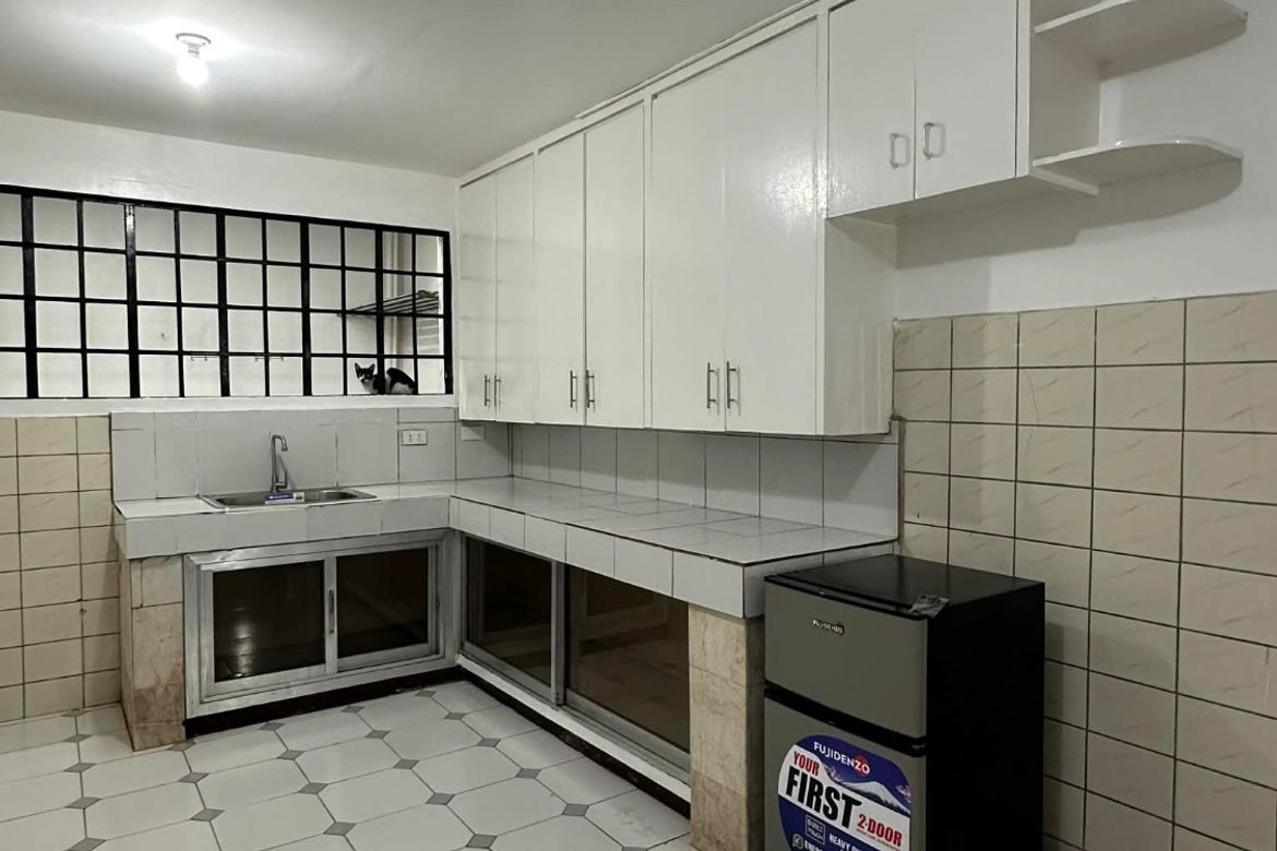 4 Bedroom Townhouse for Sale in San Antonio, Makati, Metro Manila – photo 6