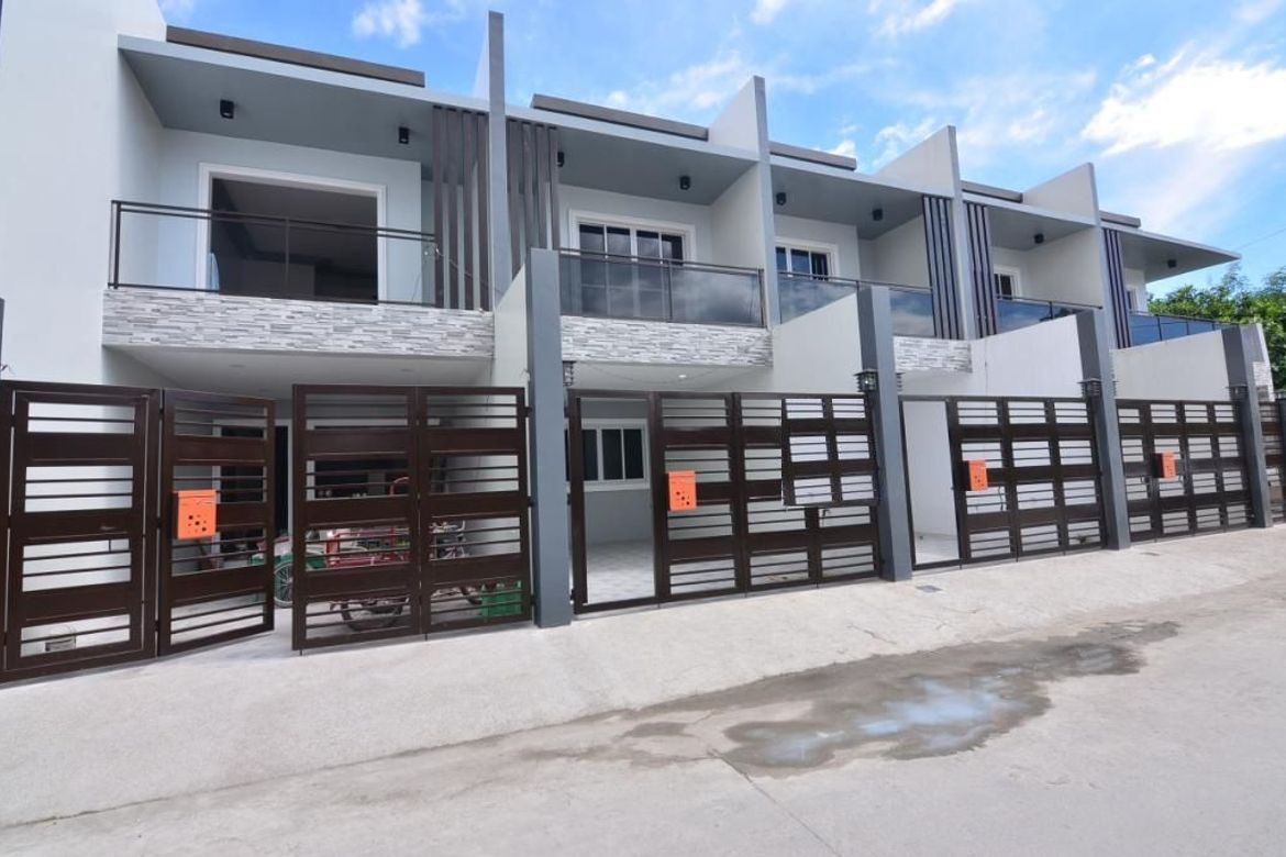 4 Bedroom Townhouse for Sale in San Isidro, Parañaque, Metro Manila – photo 3