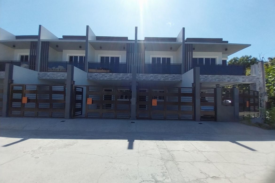 4 Bedroom Townhouse for Sale in San Isidro, Parañaque, Metro Manila – photo 5