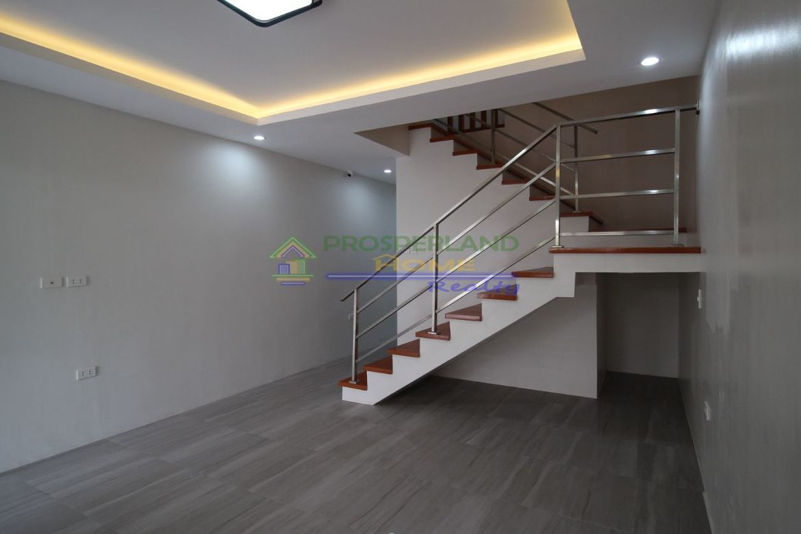 4 Bedroom Townhouse for Sale in San Isidro, Parañaque, Metro Manila