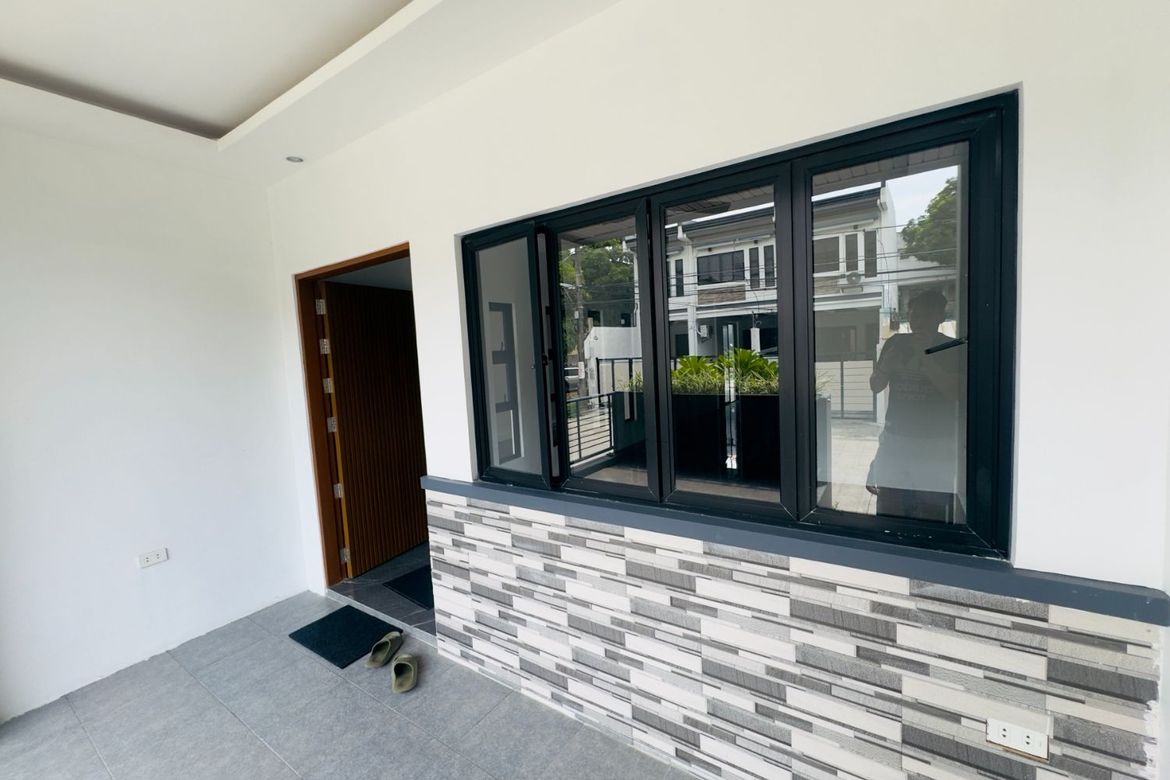 4 Bedroom Townhouse for Sale in San Isidro, Parañaque, Metro Manila – photo 5