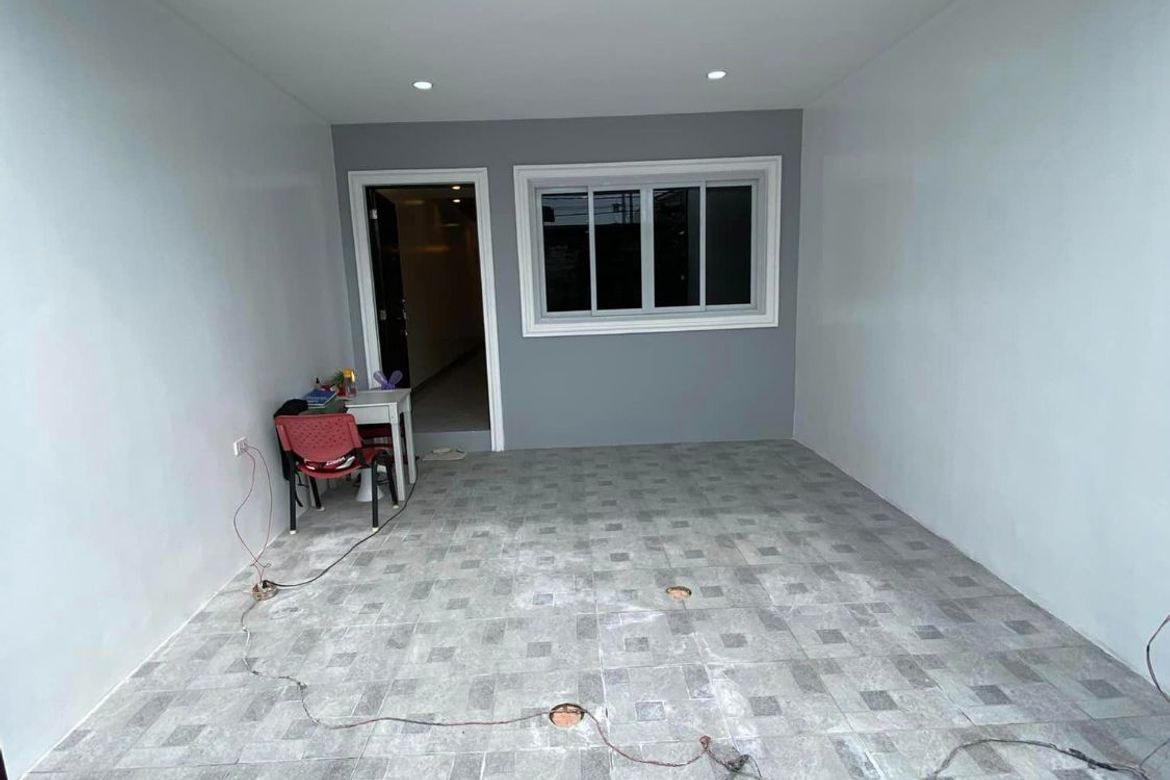 4 Bedroom Townhouse for Sale in San Isidro, Parañaque, Metro Manila – photo 4