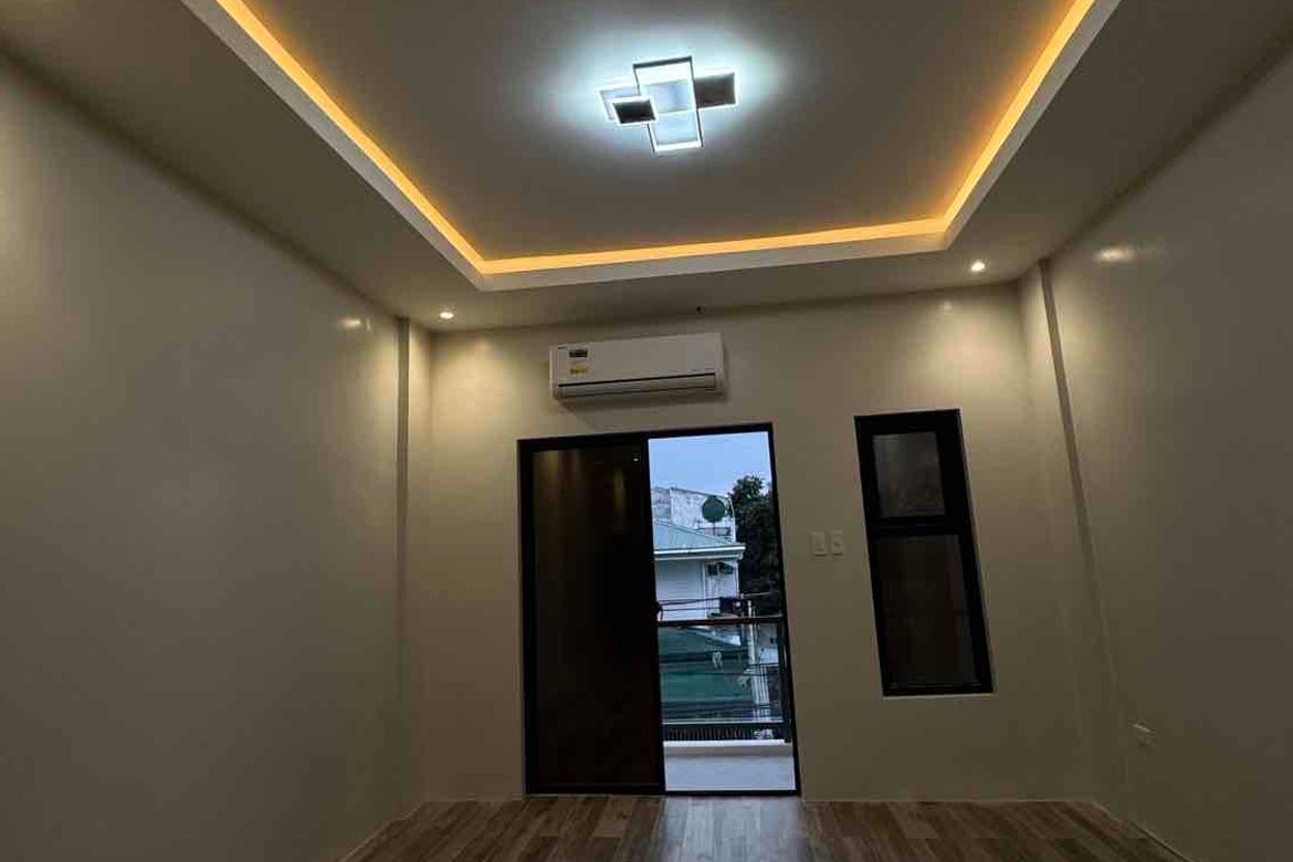 4 Bedroom Townhouse for Sale in San Isidro, Parañaque, Metro Manila – photo 4