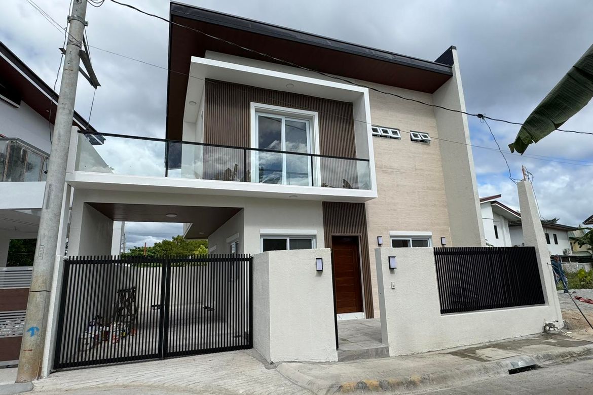 4 Bedroom Townhouse for Sale in San Jose, Antipolo, Rizal