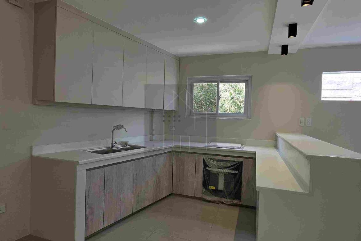 4 Bedroom Townhouse for Sale in San Juan, Metro Manila – photo 4