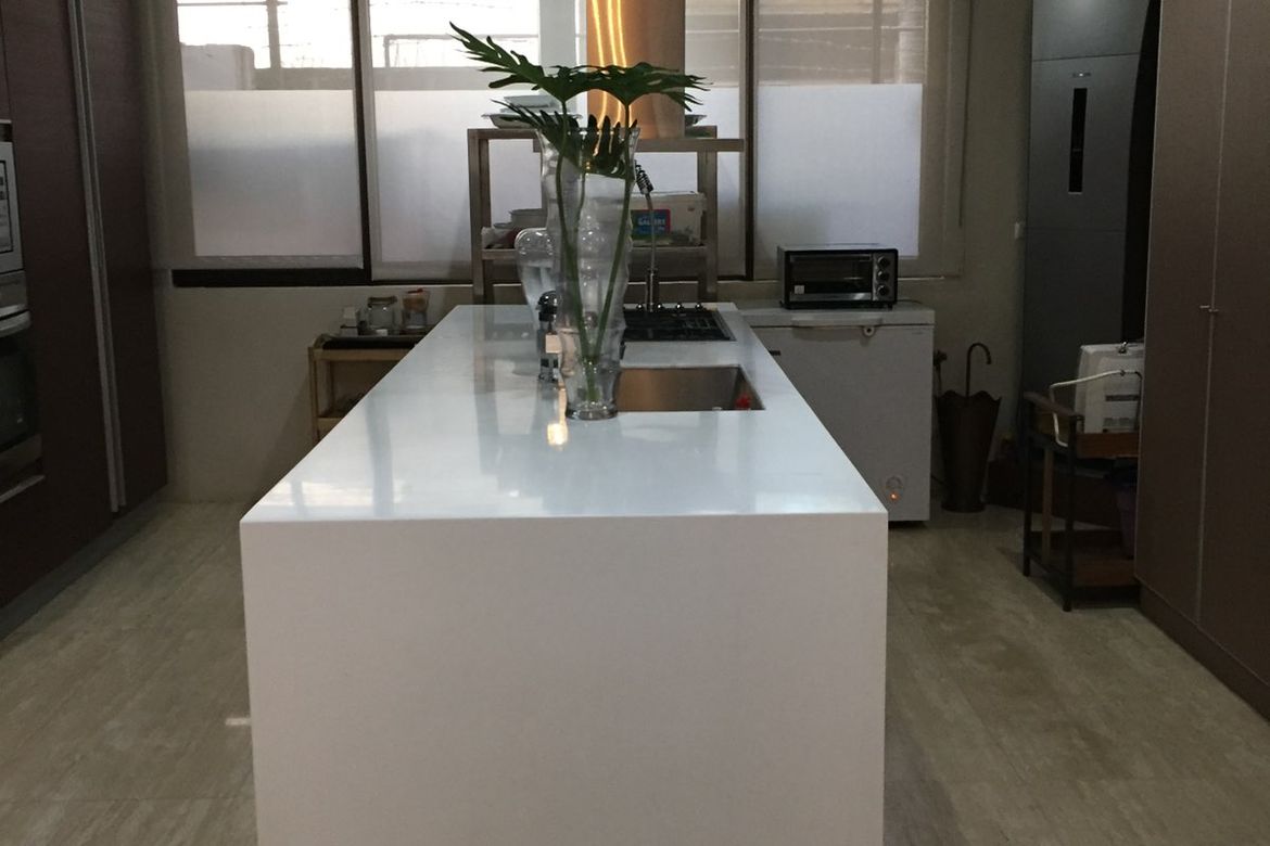 4 Bedroom Townhouse for Sale in San Lorenzo, Makati, Metro Manila near MRT-3 Ayala – photo 3