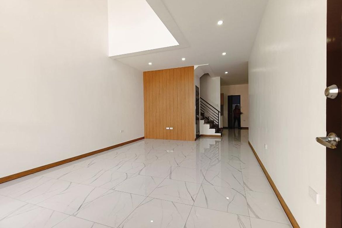 4 Bedroom Townhouse for Sale in San Miguel, Pasig, Metro Manila – photo 3