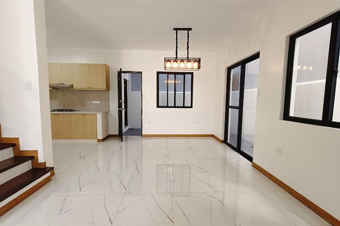 4 Bedroom Townhouse for Sale in San Miguel, Pasig, Metro Manila – photo 7