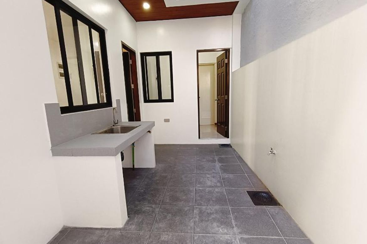 4 Bedroom Townhouse for Sale in San Miguel, Pasig, Metro Manila – photo 8
