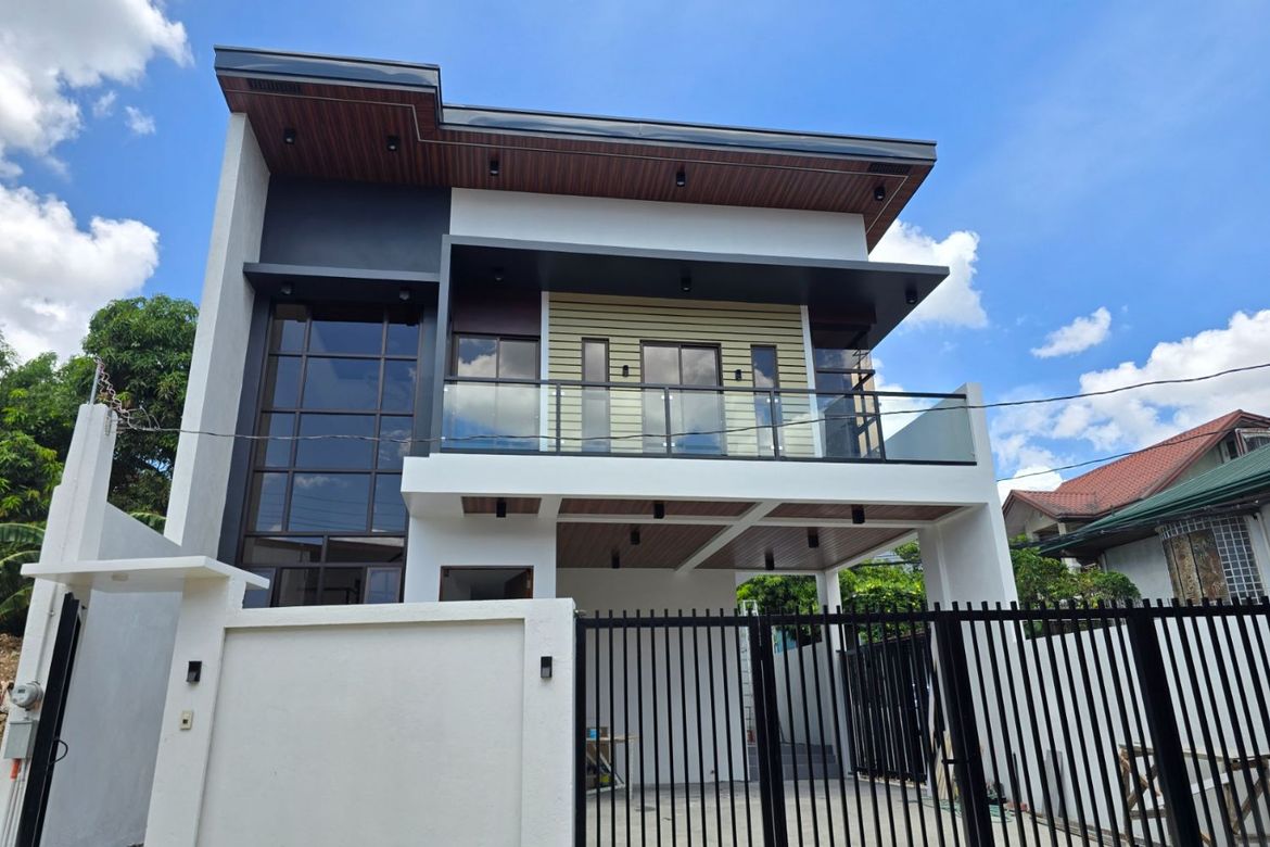 4 Bedroom Townhouse for Sale in San Roque, Antipolo, Rizal