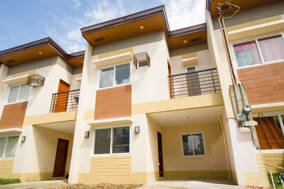 4 Bedroom Townhouse for Sale in Santa Cruz, Liloan, Cebu – photo 2
