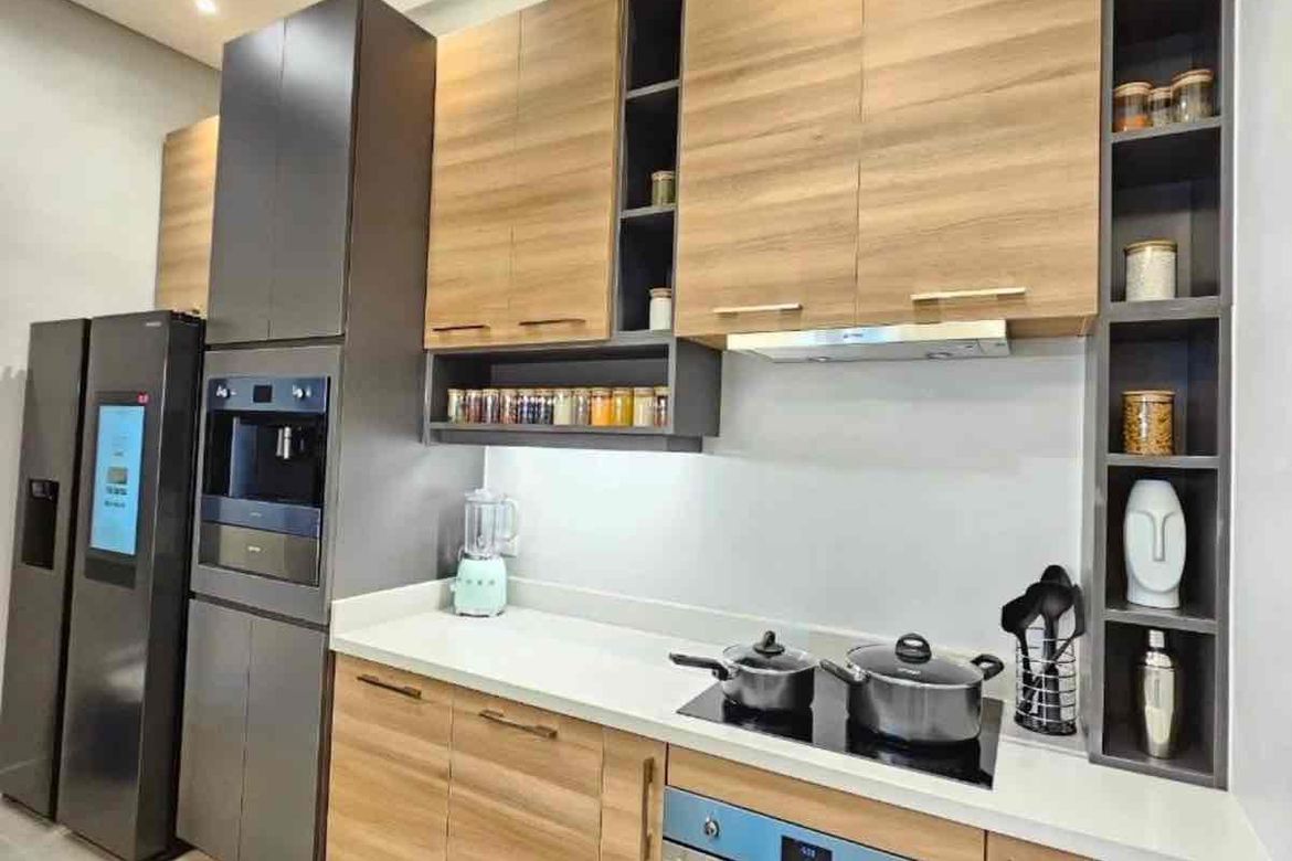 4 Bedroom Townhouse for Sale in Santa Cruz, Quezon City, Metro Manila – photo 3