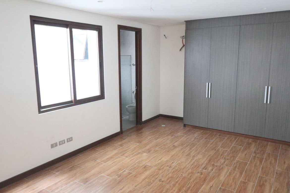 4 Bedroom Townhouse for Sale in Santa Mesa, Manila, Metro Manila near LRT-2 V. Mapa – photo 4