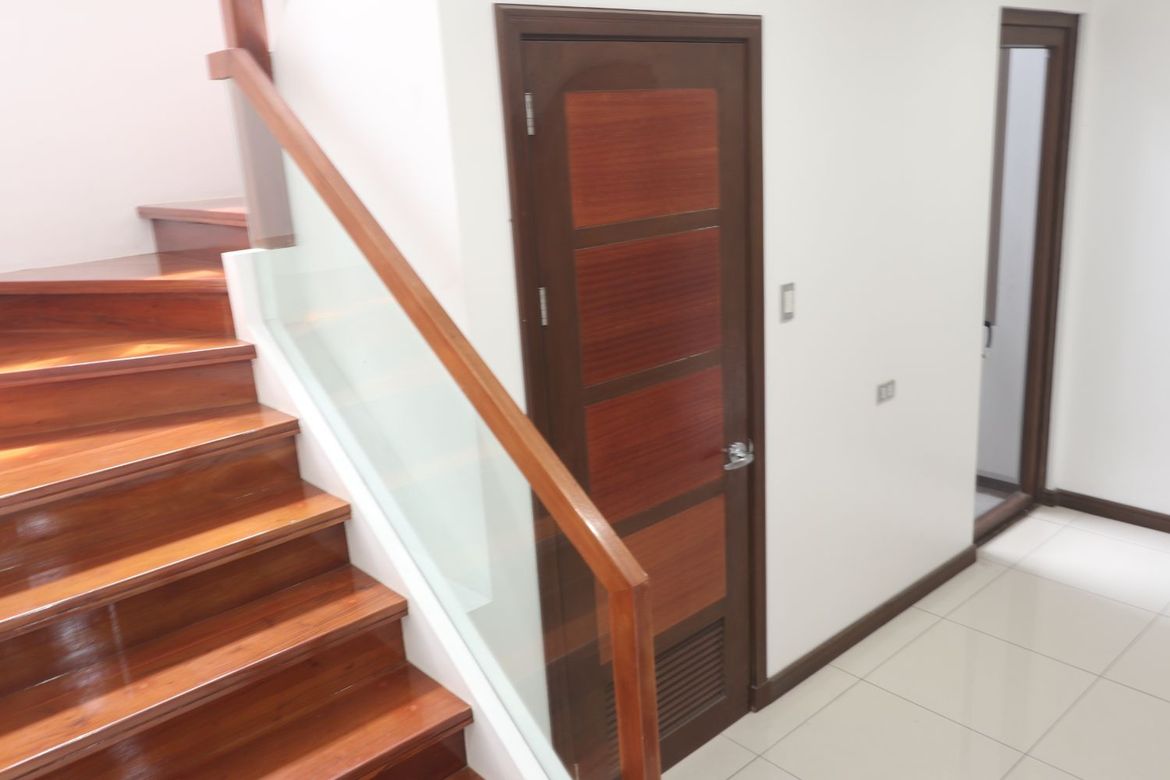 4 Bedroom Townhouse for Sale in Santa Mesa, Manila, Metro Manila near LRT-2 V. Mapa – photo 6