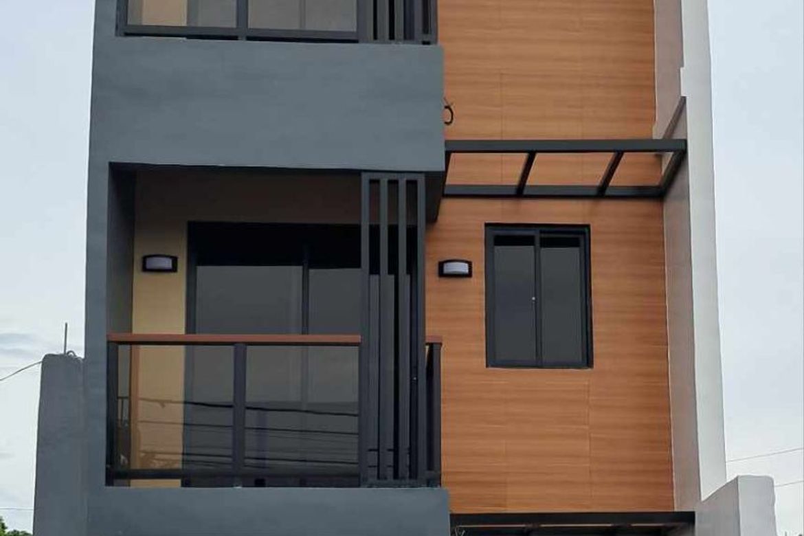 4 Bedroom Townhouse for Sale in Santo Niño, Marikina, Metro Manila