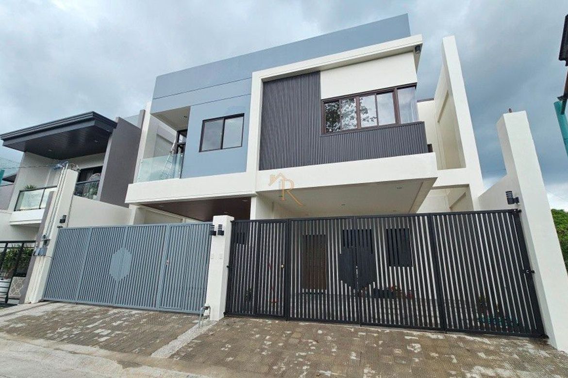 4 Bedroom Townhouse for Sale in Talon Dos, Las Piñas, Metro Manila – photo 2