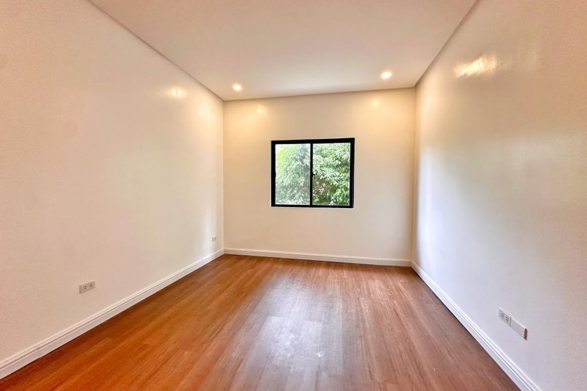 4 Bedroom Townhouse for Sale in Talon Dos, Las Piñas, Metro Manila – photo 6