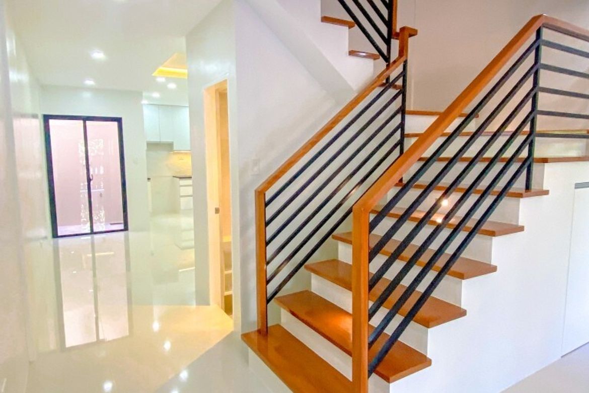 4 Bedroom Townhouse for Sale in Talon Kuatro, Las Piñas, Metro Manila – photo 4