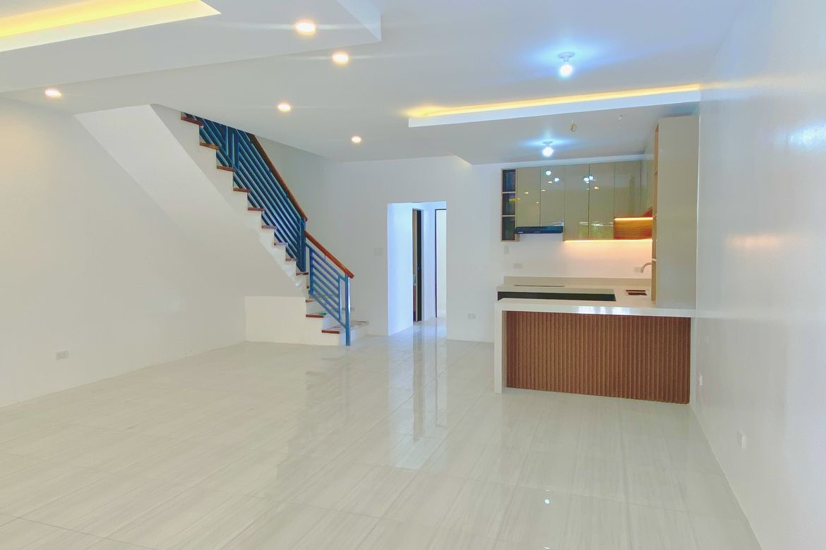 4 Bedroom Townhouse for Sale in Talon Singko, Las Piñas, Metro Manila – photo 4