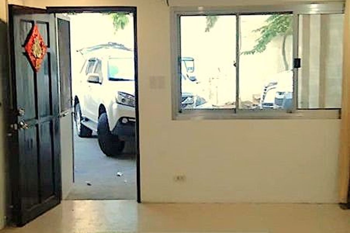 4 Bedroom Townhouse for Sale in Tambo, Parañaque, Metro Manila – photo 3