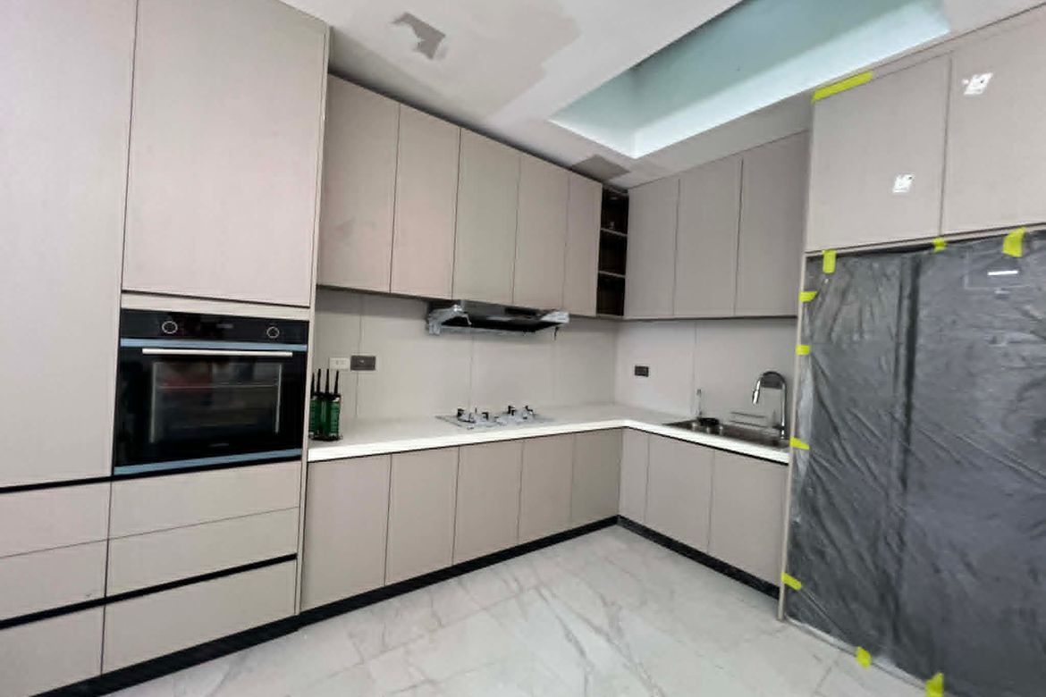 4 Bedroom Townhouse for Sale in Tandang Sora, Quezon City, Metro Manila – photo 8