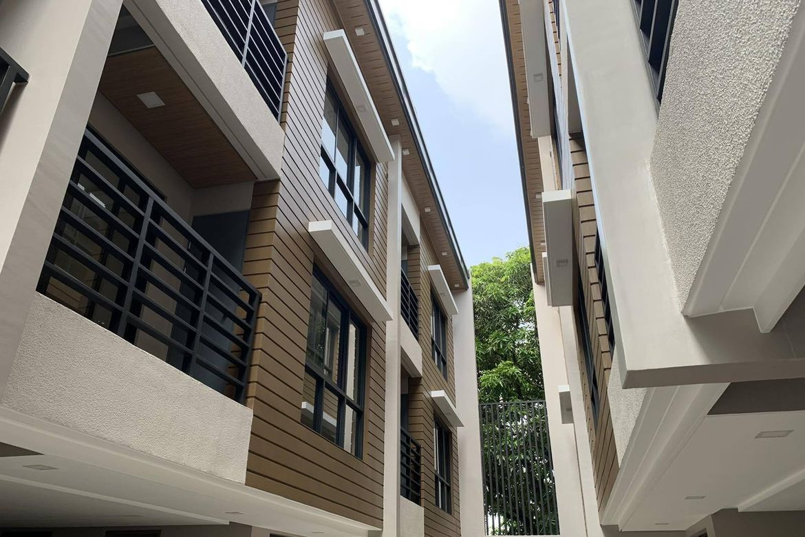 4 Bedroom Townhouse for Sale in Teachers Village West, Quezon City, Metro Manila – photo 2