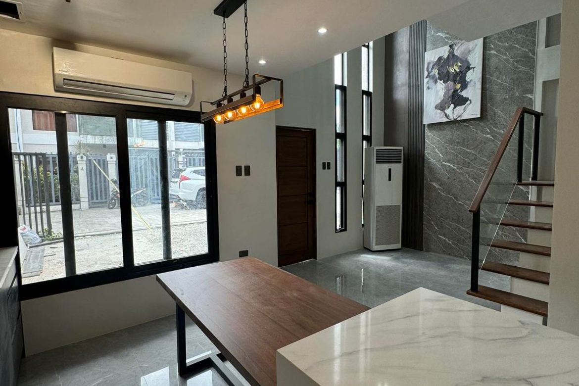 4 Bedroom Townhouse for Sale in Tisa, Cebu City, Cebu – photo 6